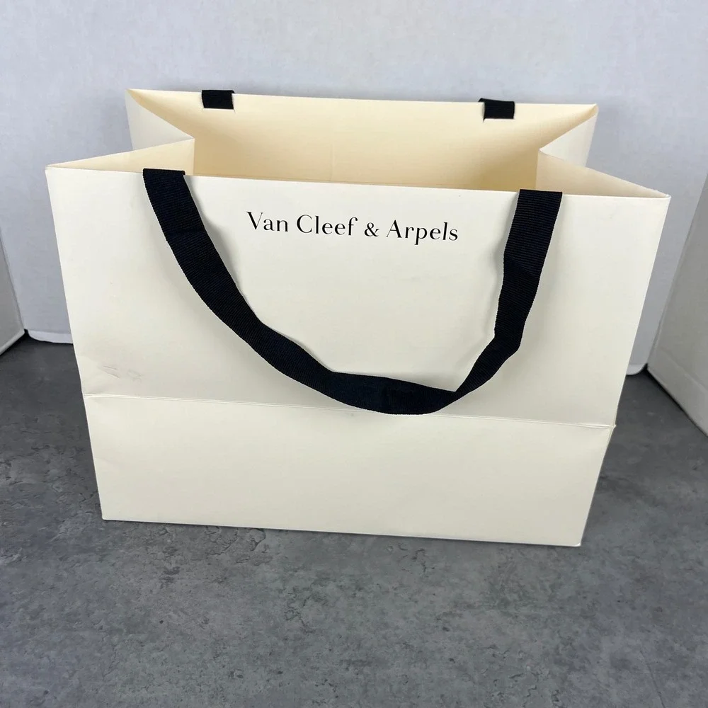 Van Cleef & Arpels‎ Cream Shopping Bag with Black Ribbon Handles Luxury Jewelry